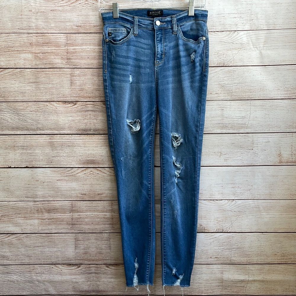 JUDY BLUE DISTRESSED JEANS